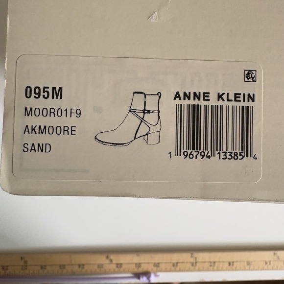 ANNE KLEIN Akmoore Boot Women's Size 9.5M Sand Zip Up Bootie Boho Whimsical NIB - Picture 13 of 13